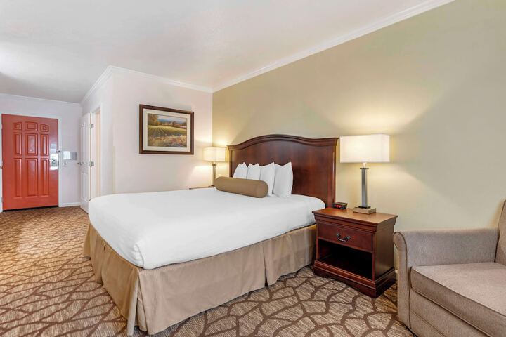 Best Western Salinas Monterey Hotel