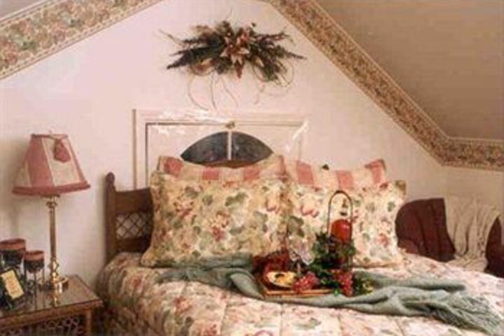 Arbor Hill Inn