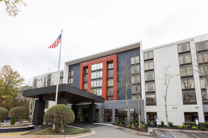 Hyatt Place Roanoke Airport / Valley View Mall
