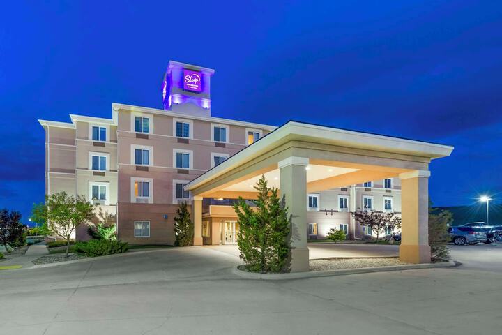 Hotel 2 of 46
