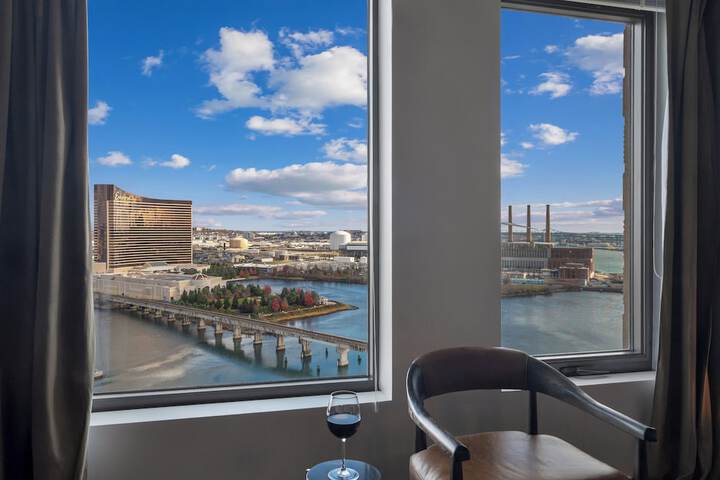 Hyatus Designer Residences Somerville