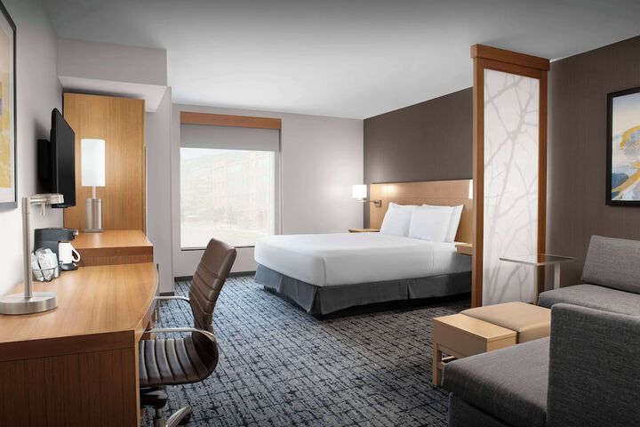 Hyatt Place Boulder / Pearl Street