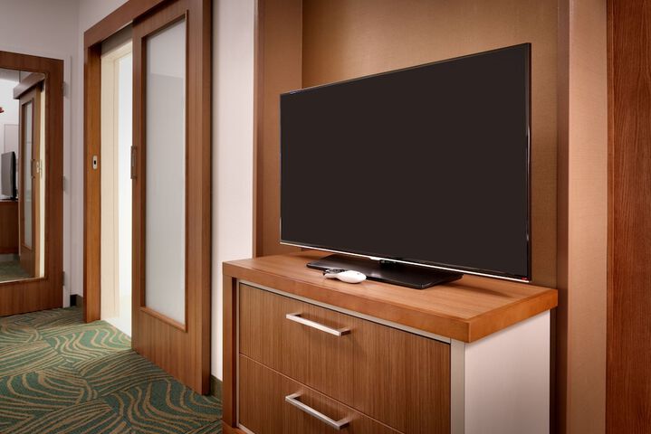 Room 14 of 24