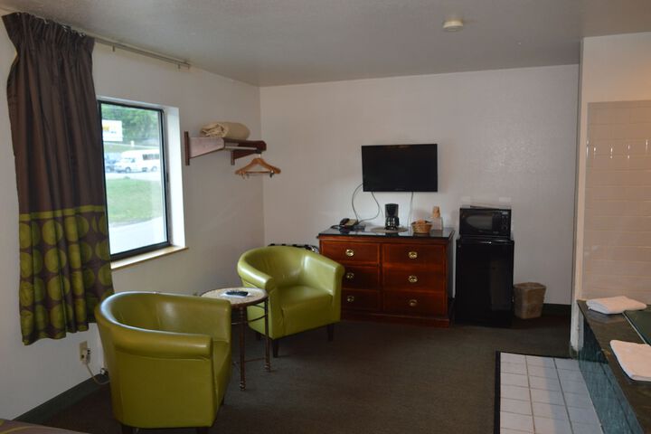 Room 54 of 74