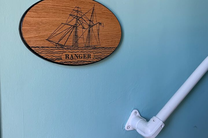 Room 18 of 52