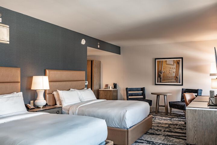 The Yorktowne Hotel Tapestry Collection by Hilton