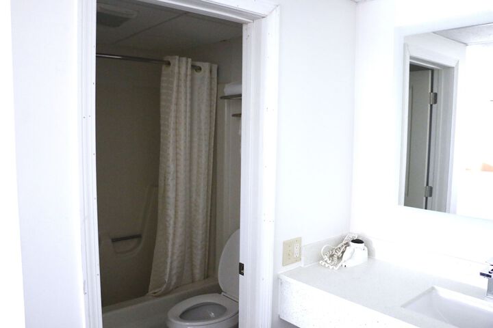 Room 31 of 53