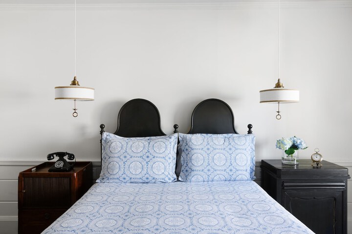 Room 43 of 72