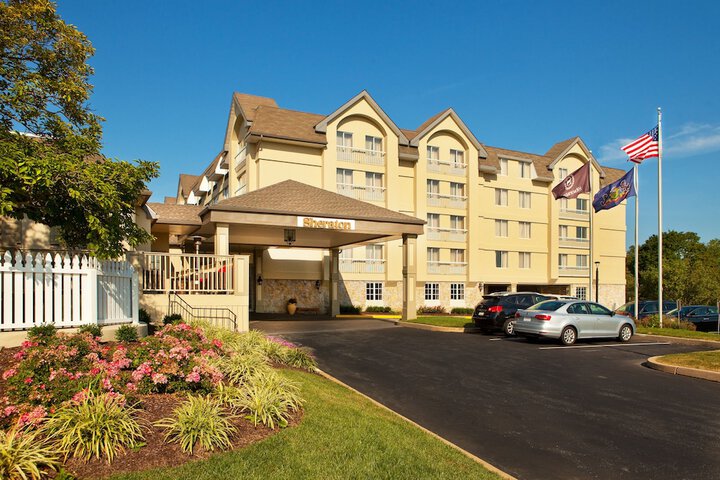 Hotel 2 of 55