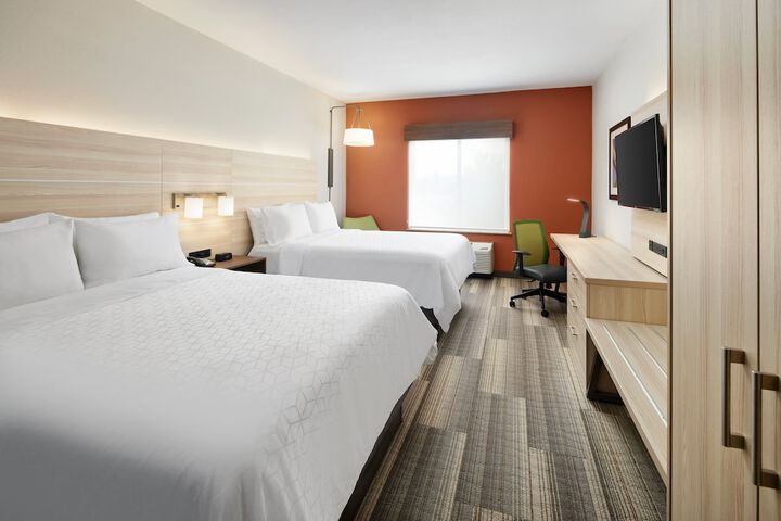 Room 16 of 32