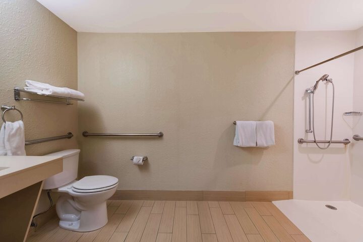 Comfort Inn South Oceanfront