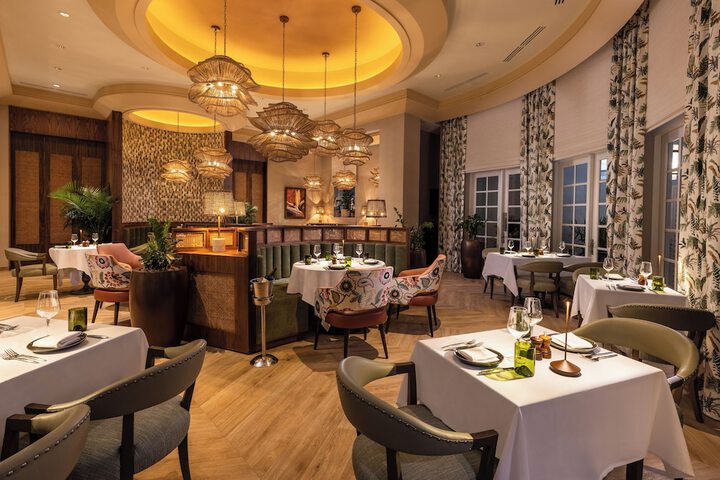 Dining 79 of 108