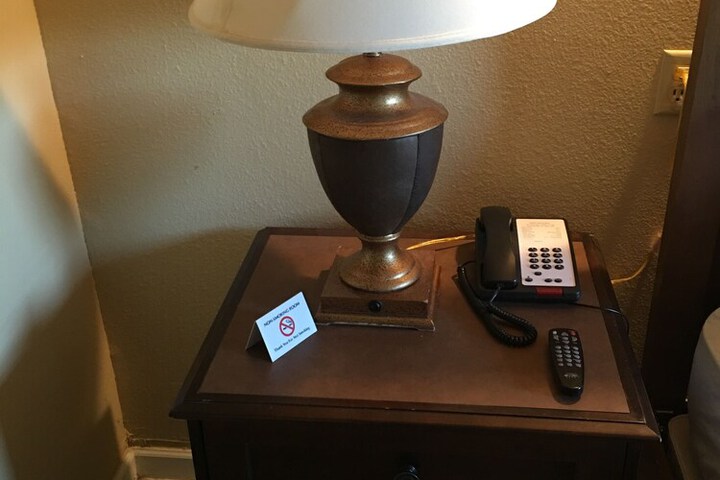 Room 26 of 38
