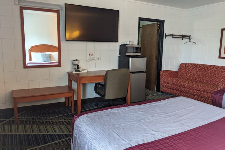Skyview Motel