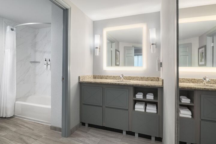 Homewood Suites by Hilton Williamsburg