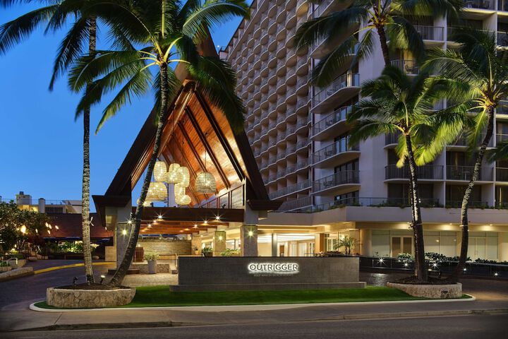 Hotel 5 of 164