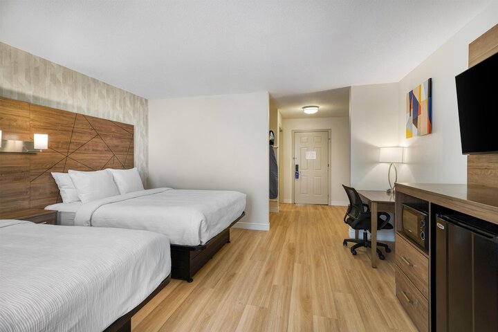 Baldwin Inn & Suites SureStay Collection by Best Western
