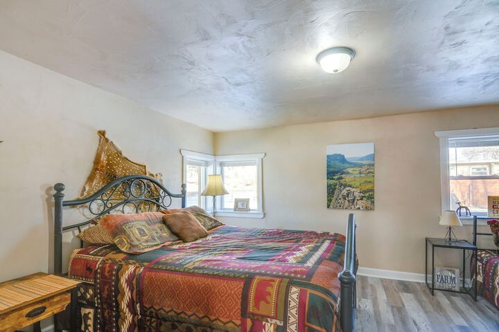 Downtown Del Norte Home Near Hiking & Fishing!