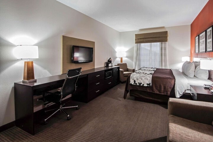 Room 29 of 63