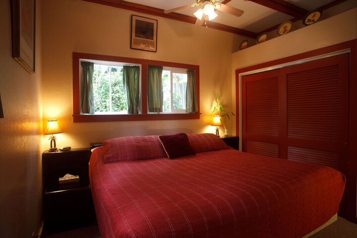 Room 28 of 37