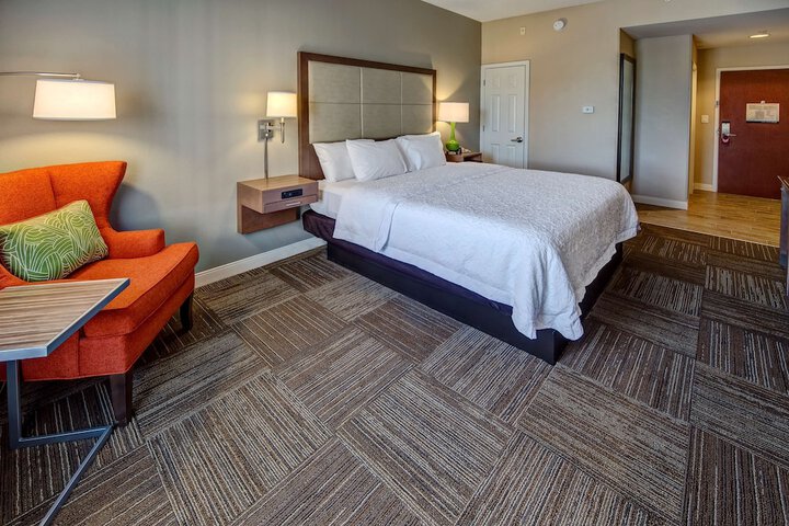 Room 26 of 43