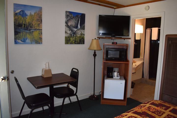 Room 14 of 39