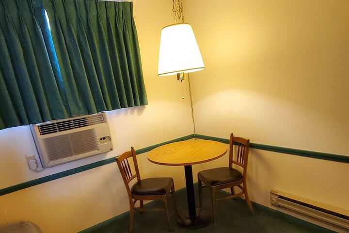 Room 36 of 51