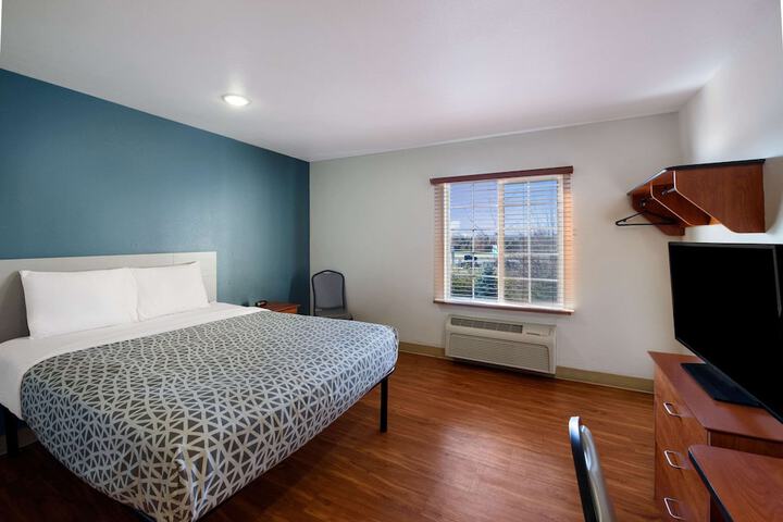 Room 31 of 37