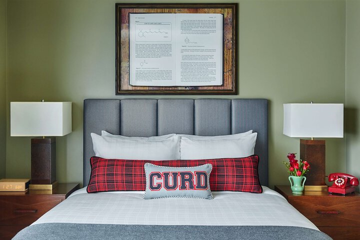 Room 14 of 50