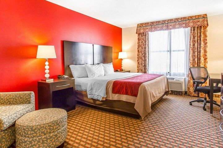 Room 42 of 68