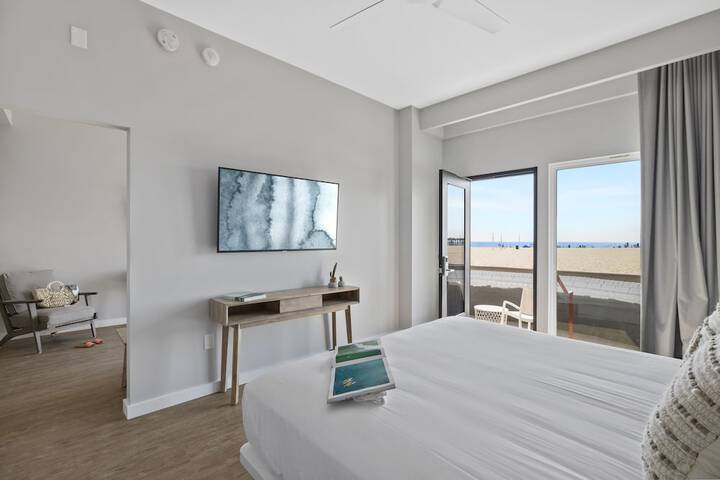 Room 42 of 124