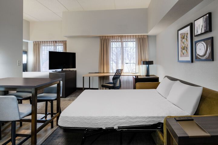 Room 20 of 29
