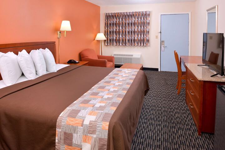 Room 21 of 25