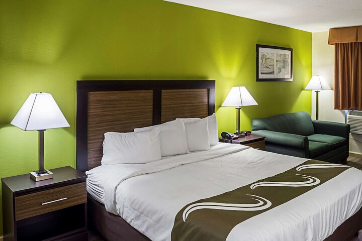 Room 20 of 36