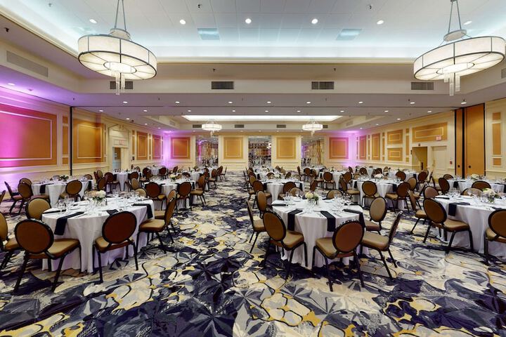 DoubleTree by Hilton Boston North Shore
