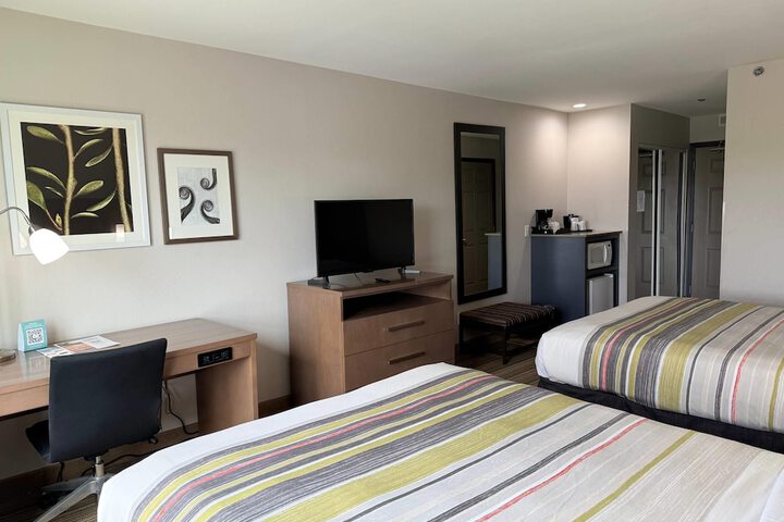 Country Inn & Suites by Radisson Harlingen, TX