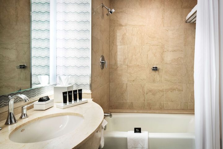 The Logan Philadelphia Curio Collection by Hilton