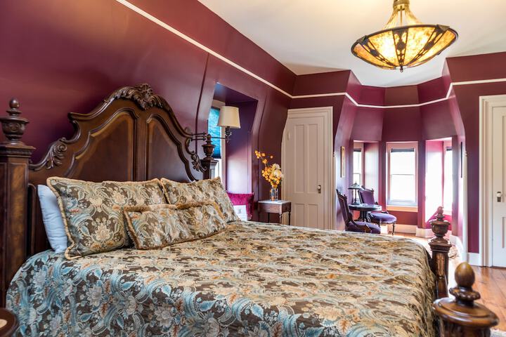 Room 15 of 51