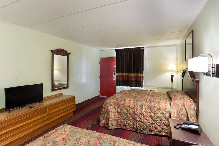 Room 40 of 43