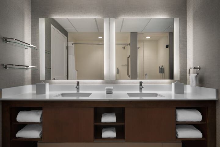 Residence Inn by Marriott Omaha Downtown / Old Market Area