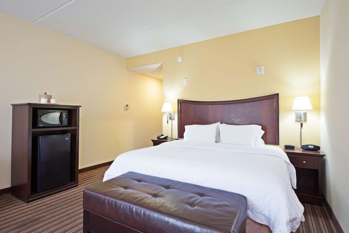 Room 14 of 42