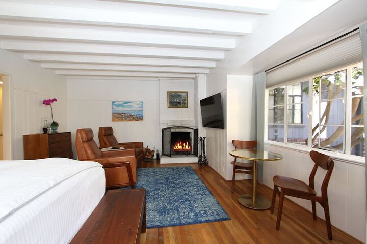 Room 41 of 48