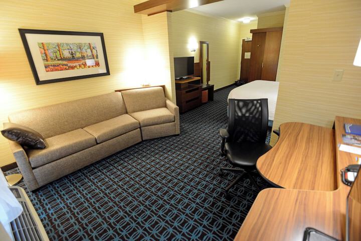 Fairfield Inn & Suites Bowling Green