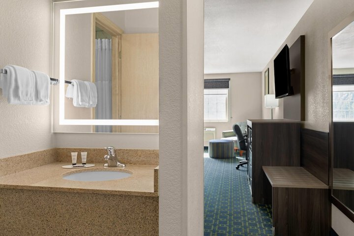 Baymont by Wyndham Santa Fe