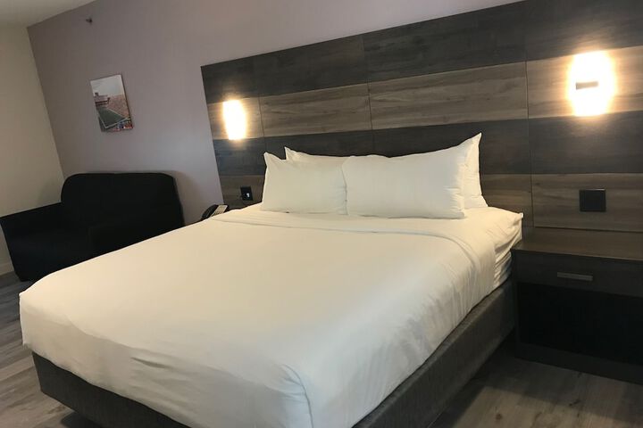 Room 41 of 68