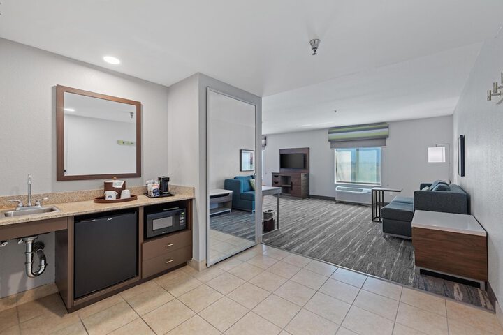 Hampton Inn & Suites Madera