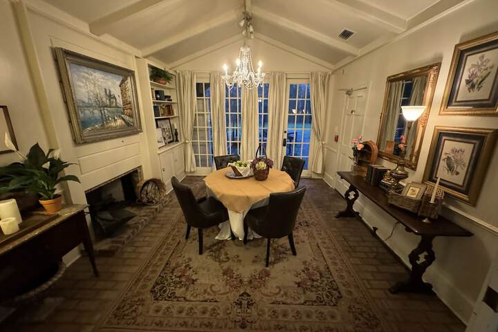 Hodge Podge Lodge