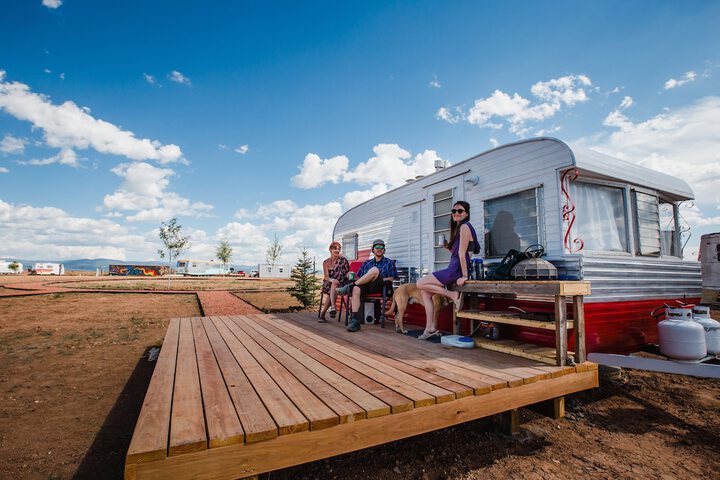 Sundeck 180 of 183