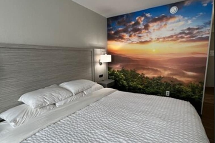 Room 21 of 53