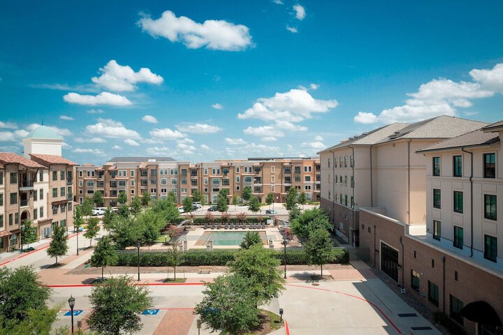 Sheraton Stonebriar Hotel